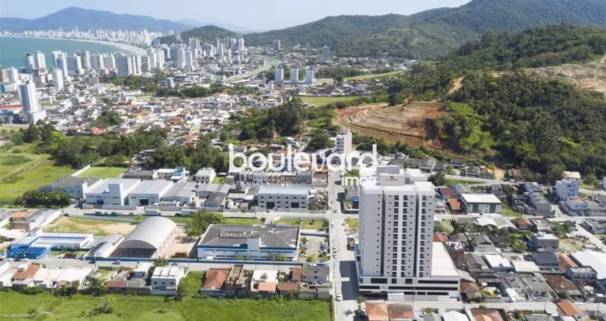 Apartamento de 2 Dormitórios | Alto São Bento | Itapema