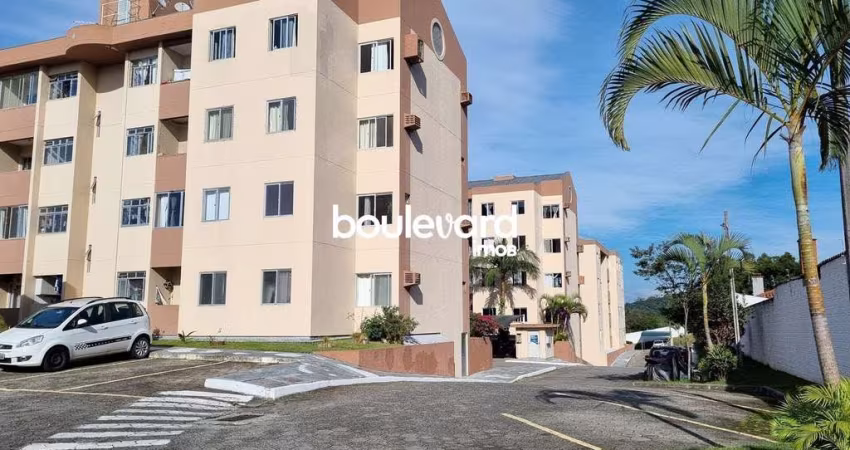 Apartamento com 3 Dormitórios | Serraria I São José