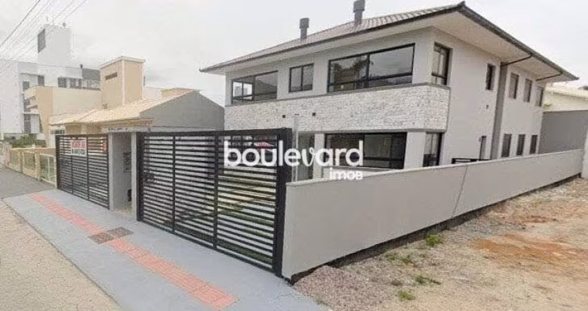 Apartamento de 3 Dormitórios | Praia de Fora I Palhoça