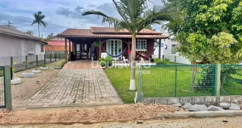 Casa de 2 Dormitórios I Areias do Meio I Gov. Celso Ramos