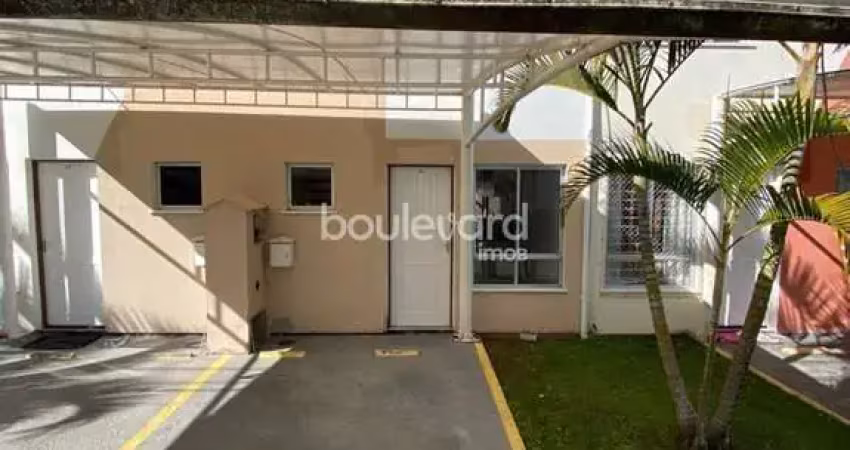 Sobrado de 2 dormitórios | condomínio fechado | sertão do maruim