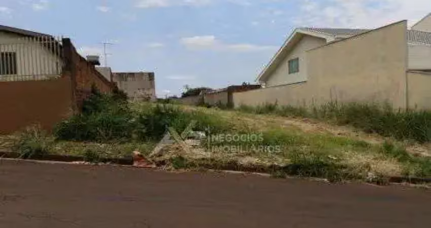 Casa com 3 quartos à venda na Rua dos Caçadores, 1446, Jardim Santo Antônio, Cambé
