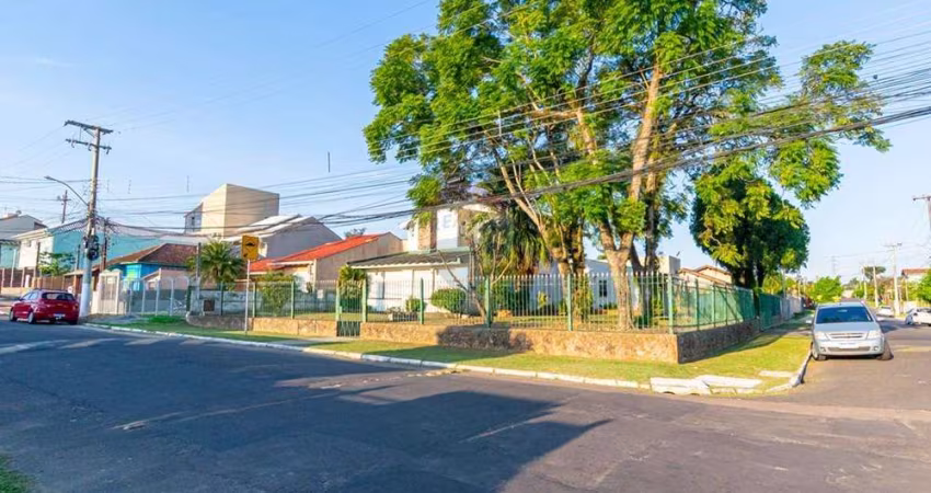Terrenos de esquina na área central do Parque dos Anjos, com 1144m²