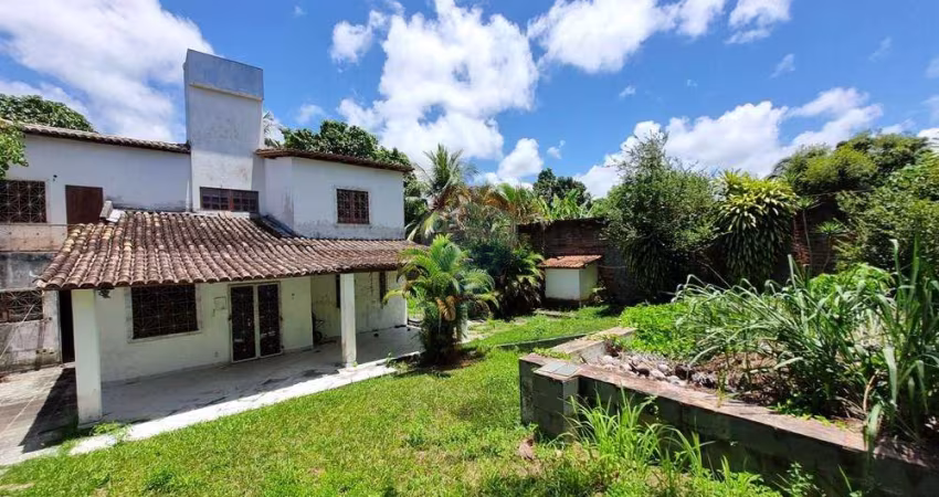 Casa à Venda no Condomínio Aguas Finas em Lauro de Freitas