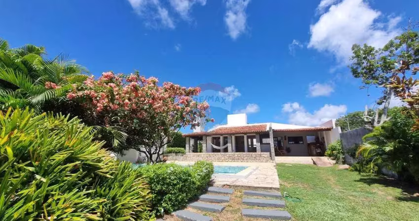 Casa à venda no Condomínio Village - Lauro de Freitas