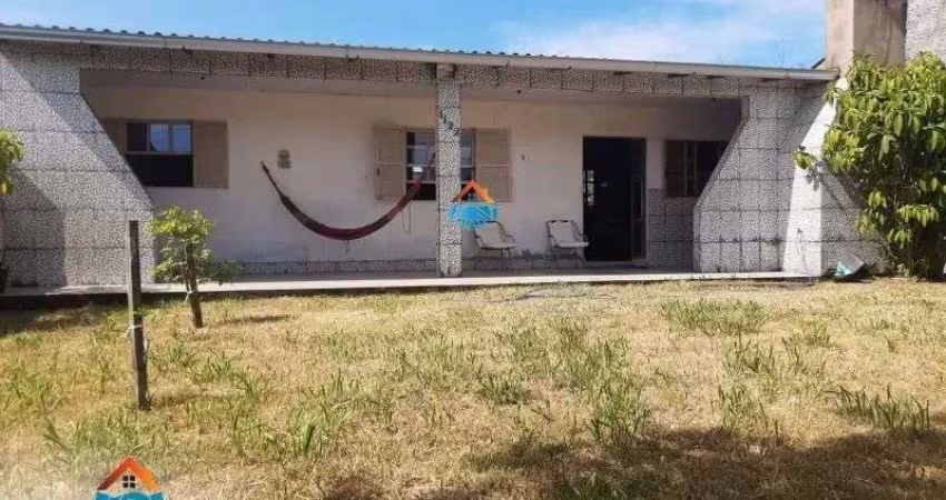 Casa ampla em Quintão