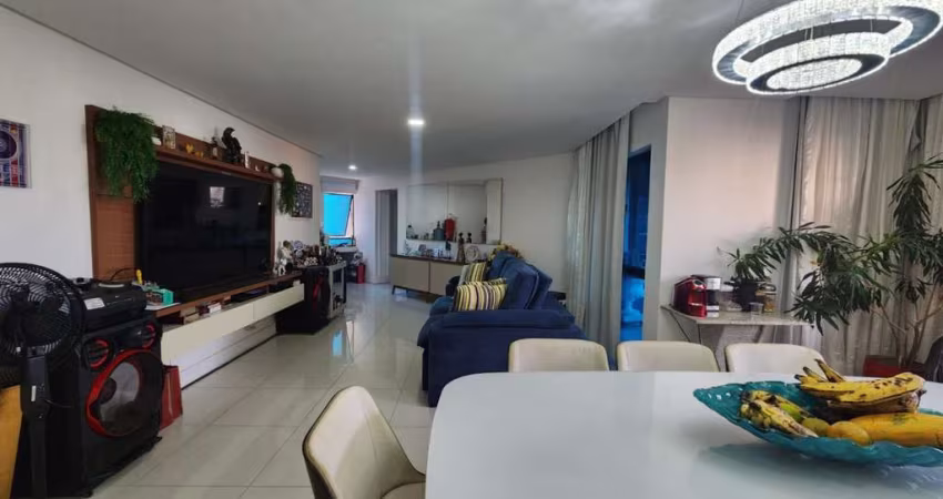 Apartamento 4 Quartos para Venda em Salvador, Pituba, 4 dormitórios, 2 suítes, 4 banheiros, 2 vagas
