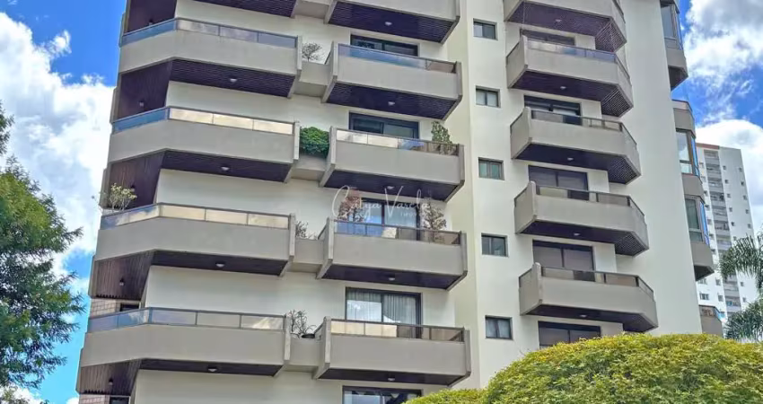 Apartamento com 4 quartos à venda na Rua Castro Alves, Madureira, Caxias do Sul