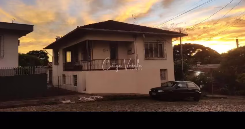 Casa com 3 quartos à venda na Rua Aldo Locatelli, Petrópolis, Caxias do Sul