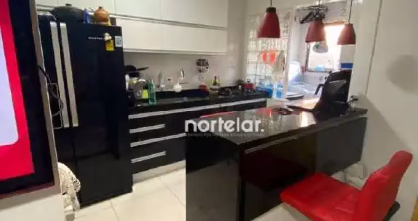 Apartamento com 2 dormitórios à venda, 59 m² por R$ 320.000,00 - Jardim Maristela - São Paulo/SP