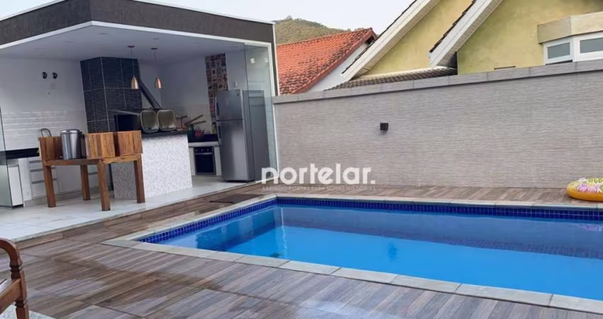 Casa com 4 dormitórios à venda, 400 m² por R$ 3.200.000,00 - Alphaville 11 - Barueri/SP