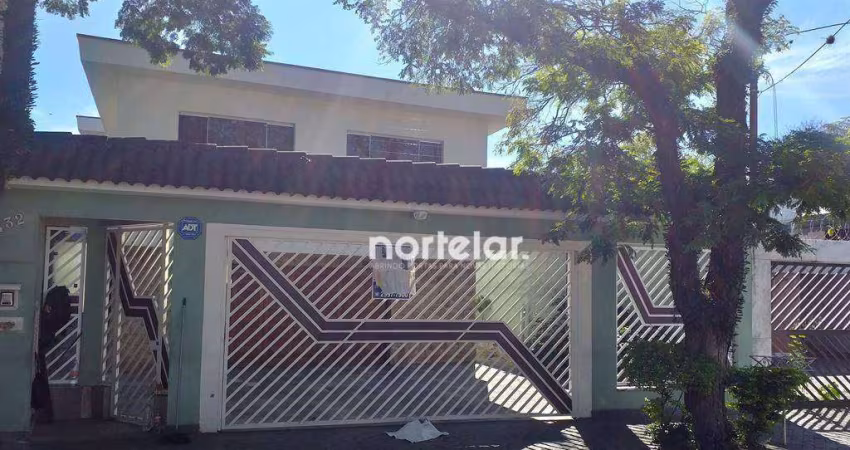 Sobrado com 3 dormitórios à venda, 440 m² por R$ 1.498.000,00 - Jardim Leonor Mendes de Barros - São Paulo/SP