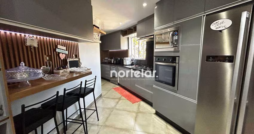 Sobrado com 3 dormitórios à venda, 150 m² por R$ 800.000 - Conjunto Residencial Vista Verde - São Paulo/SP..