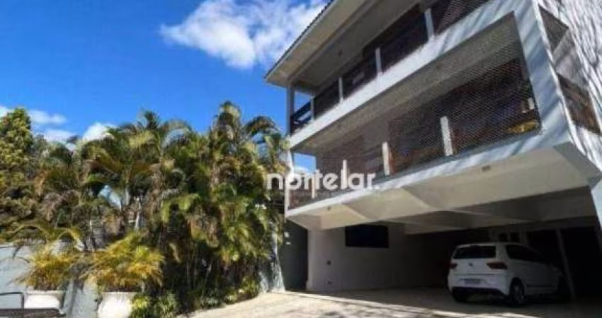 Excelente sobrado de alto padrão à venda no City América