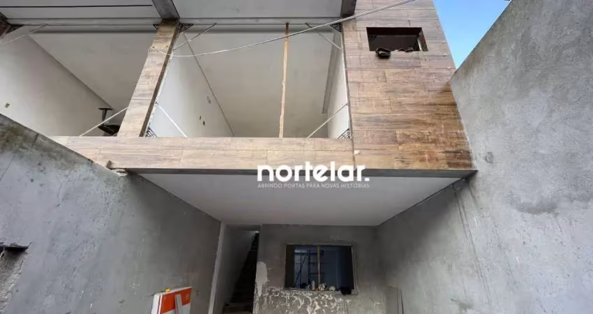 Casa com 3 quartos à venda na Rua Doutor Roberto Tarle, Vila Fiat Lux, São Paulo