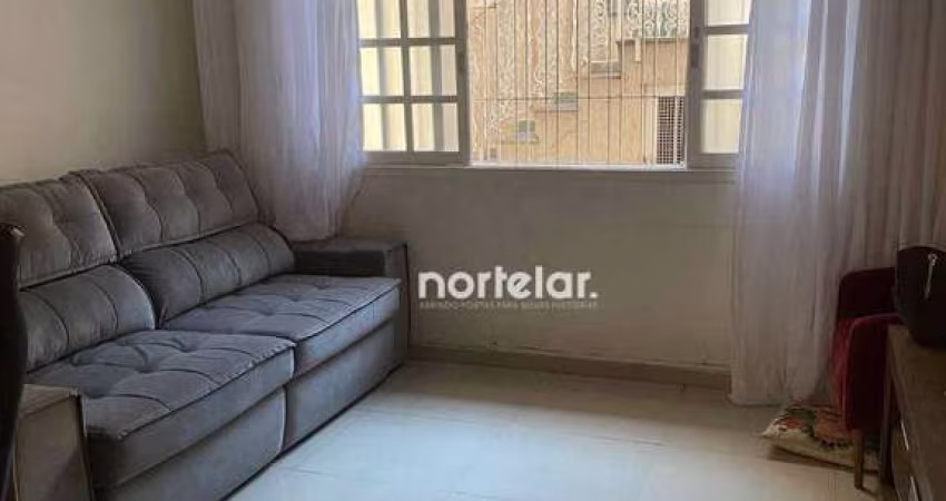 Sobrado à venda, 221 m² por R$ 884.000,00 - Vila Santa Clara - São Paulo/SP