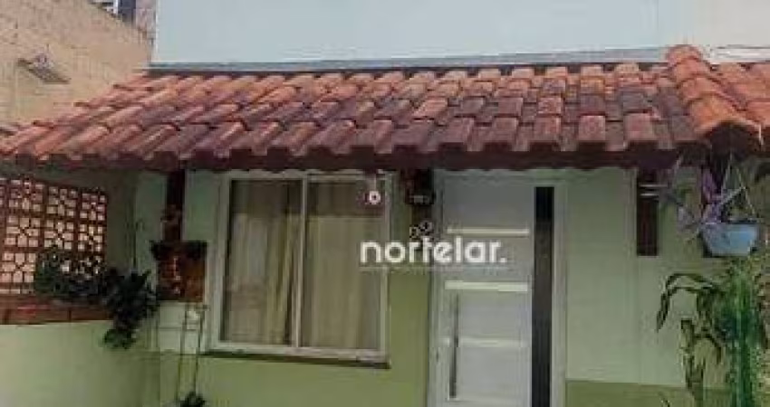 sobrado a venda 2 quarto 2 vaga em condominio fechado por apenas 290.000