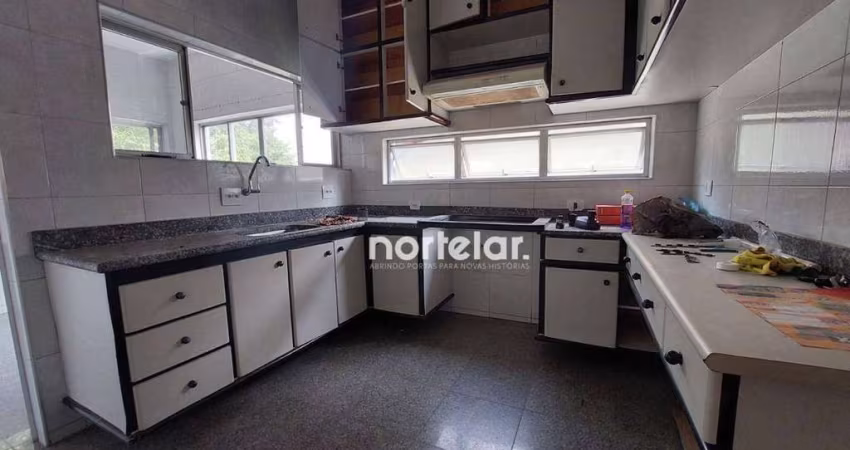 Sobrado com 3 dormitórios à venda, 160 m² por R$ 840.000,00 - Jardim Marisa - São Paulo/SP