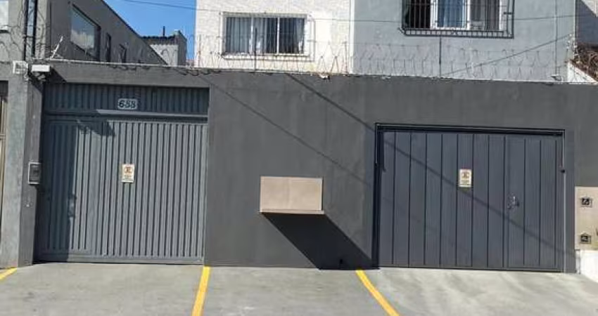 Casa com 3 dormitórios e 1 salão de festas independente à venda, 410 m² por R$ 3.400.000 - Pirituba - São Paulo/SP