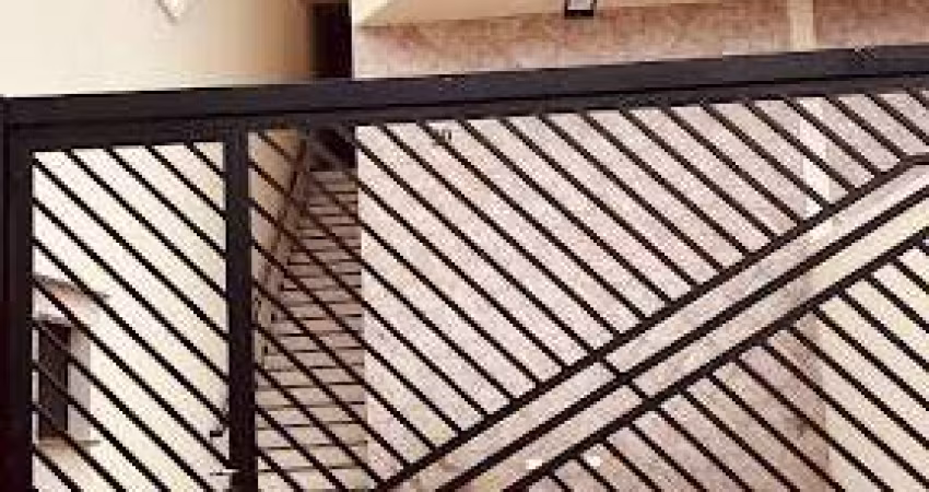 Sobrado com 3 dormitórios à venda, 200 m² por R$ 650.000,00 - Jaraguá (Zona Norte) - São Paulo/SP
