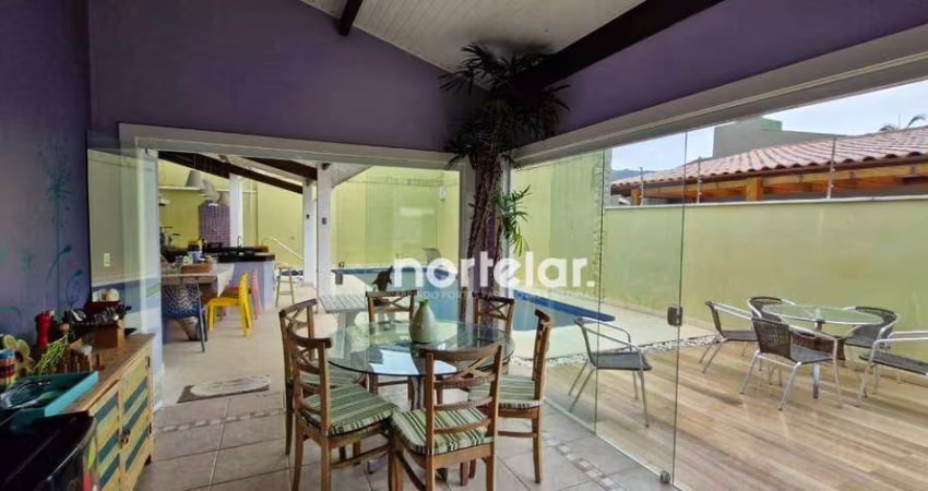 Linda casa em Ubatuba à venda, 206 m² por R$ 1.300.000 - Praia do Lazaro - Ubatuba/SP