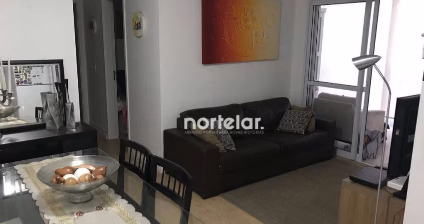 Apartamento com 2 dormitórios à venda, 61 m² por R$ 689.000,00 - Vila Anastácio - São Paulo/SP