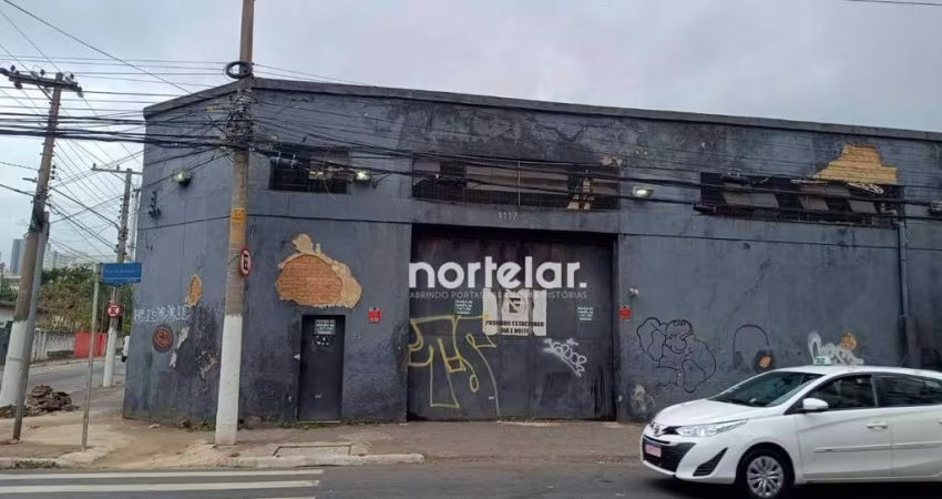 Galpão à venda, 390 m² por R$ 1.760.000,00 - Barra Funda - São Paulo/SP