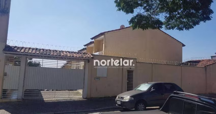 Sobrado à venda, 59 m² por R$ 260.000,00 - Vila Carmosina - São Paulo/SP