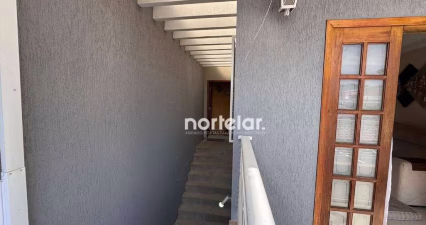 Sobrado com 3 dormitórios à venda, 209 m² por R$ 990.000,00 - Jaraguá - São Paulo/SP