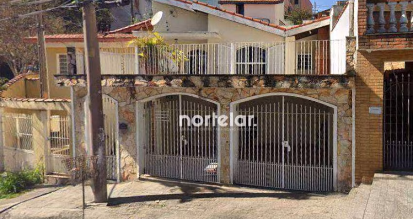 Ótima casa à venda no Parque São Domingos