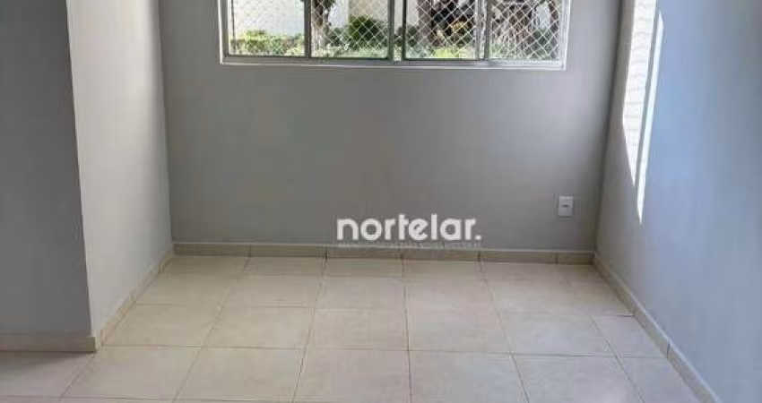 Apartamento com 2 dormitórios à venda, 53 m² por R$ 350.000,00 - Parque Maria Domitila - São Paulo/SP