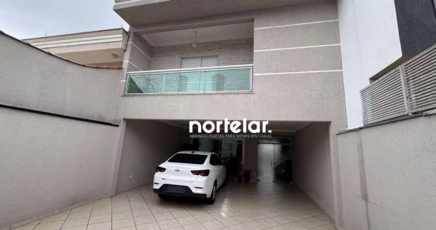 Sobrado com 3 quartos à venda, 218 m² - Vila Mangalot - São Paulo/SP