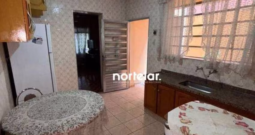 Casa com 3 dormitórios à venda, 100 m² por R$ 420.000,00 - Vila Basileia - São Paulo/SP