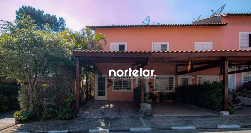 Sobrado à Venda - Residencial Vila das Flores, Cotia - SP