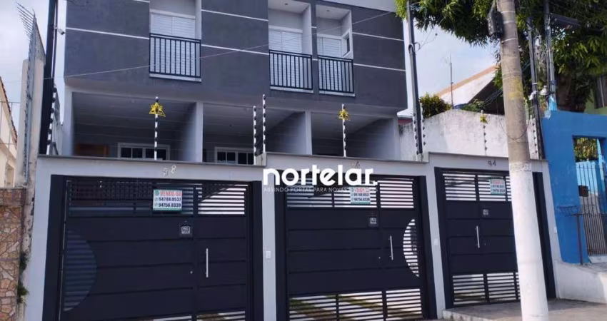 Sobrado novo localizado na região do imirim. três dormitórios com as caixas para receber o ar condicionado já instaladas, incluindo uma suíte deslumbr