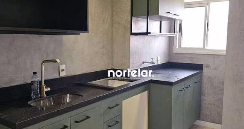 Apartamento Lindo 47mts 2 dormitórios, reformado, com uma linda Pintura e Armários na cozinha e lavanderia.