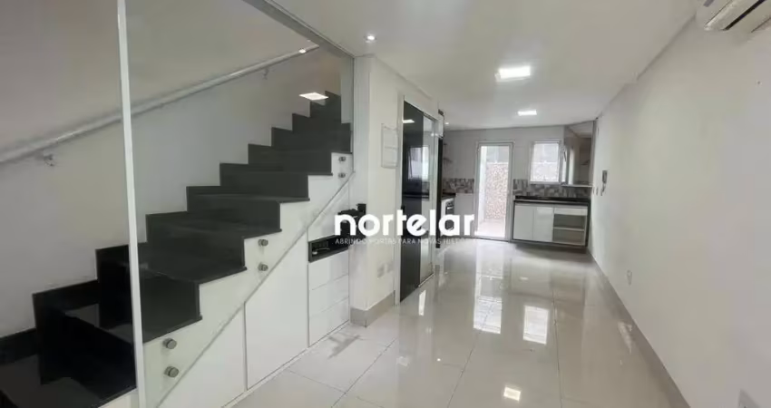 Casa em condomínio fechado com 2 quartos à venda na Rua José Ataliba Ortiz, Vila Mangalot, São Paulo