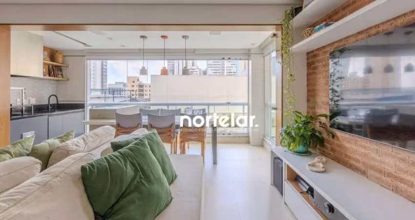 Apartamento com 3 quartos à venda na Rua Coelho de Carvalho, Alto da Lapa, São Paulo