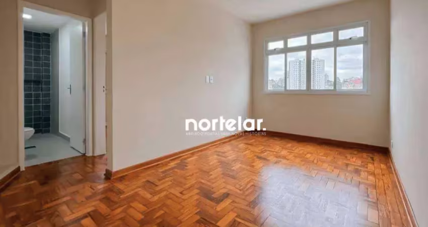 Apartamento com 1 quarto à venda na Rua Barão de Iguape, Liberdade, São Paulo
