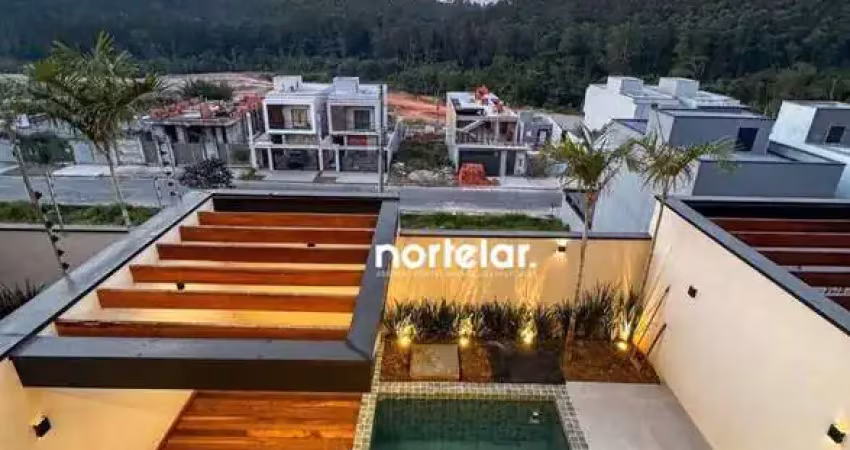 Imóvel exclusivo no portal dos ipês sofisticação, modernidade e integração com a natureza  3 suítes no pavimento superior 2 com closet + sacadas com p