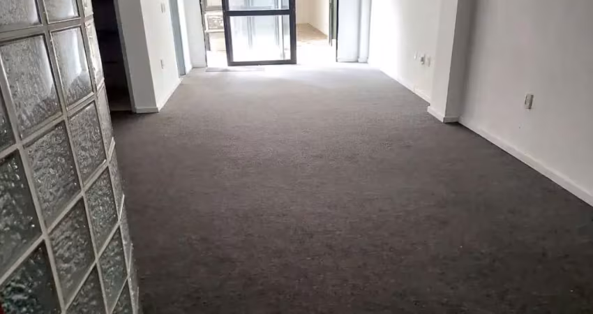 Sala comercial à venda na Rua Coronel Fernando Machado, 981, Centro, Porto Alegre