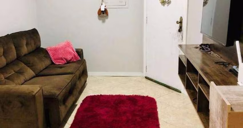 Apartamento térreo com 2 dormitórios à venda, com box escriturado por R$ 245.000 - Cavalhada - Porto Alegre/RS