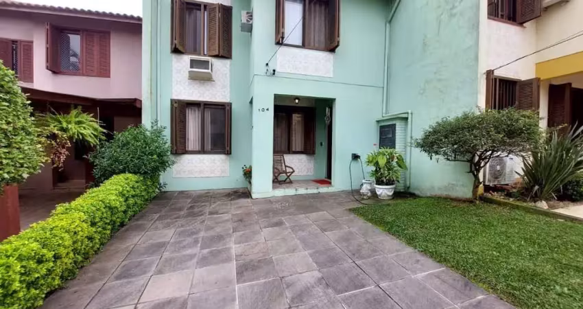 Casa com 4 quartos à venda na Avenida Juca Batista, 4095, Cavalhada, Porto Alegre