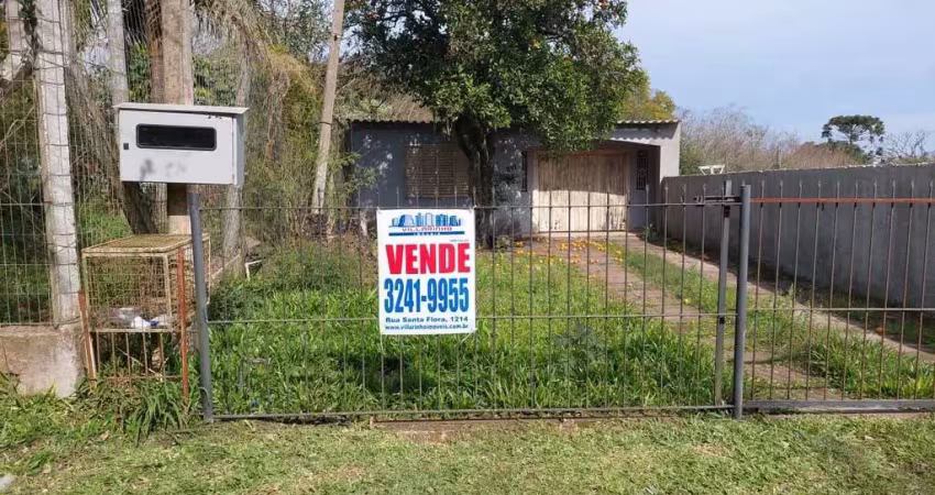 Terreno com 370 m2 ,e duas casas independentes 80m2 e 50m2 no campo novo