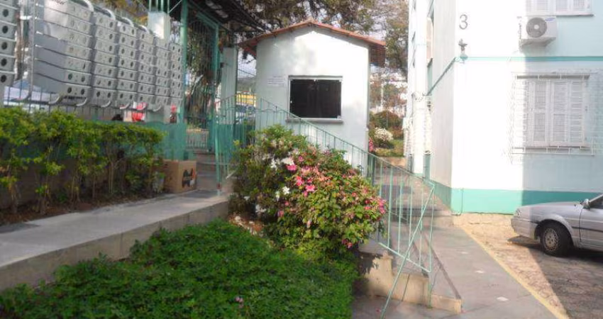 Apartamento com 2 dormitórios à venda, 50 m² por R$ 170.000,10 - Cavalhada - Porto Alegre/RS