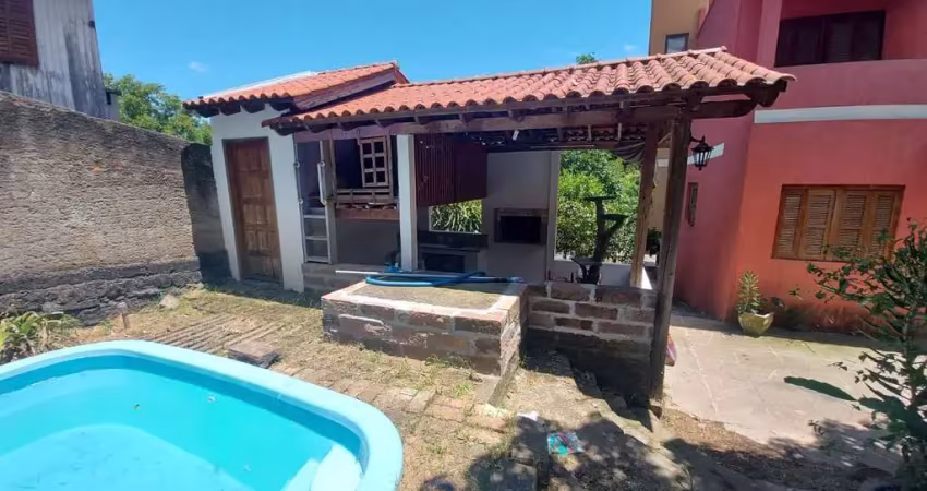 Linda residência com 4 dorm, 2 suites master em lindo terreno