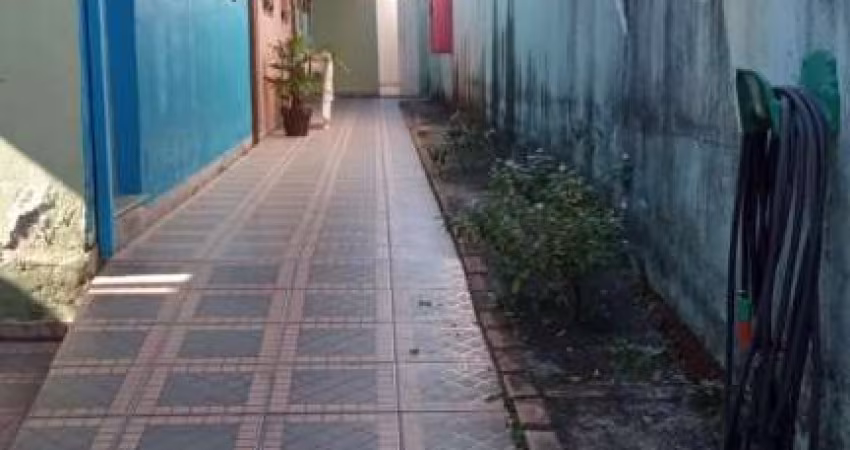 Casa com 2 quartos à venda na Rua Um, 1, Santa Helena, Contagem