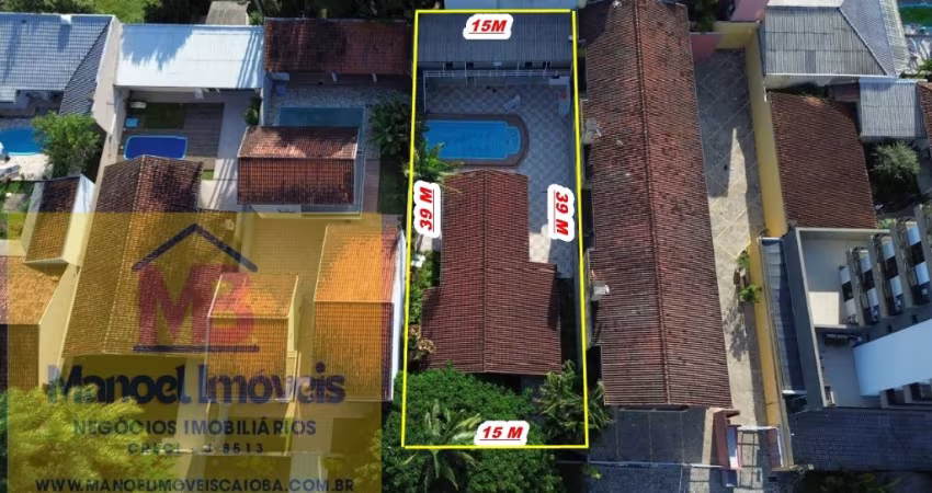 terreno com duas casasem cima