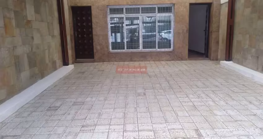 Casa com 3 quartos para alugar na Chácara Santo Antônio, São Paulo 