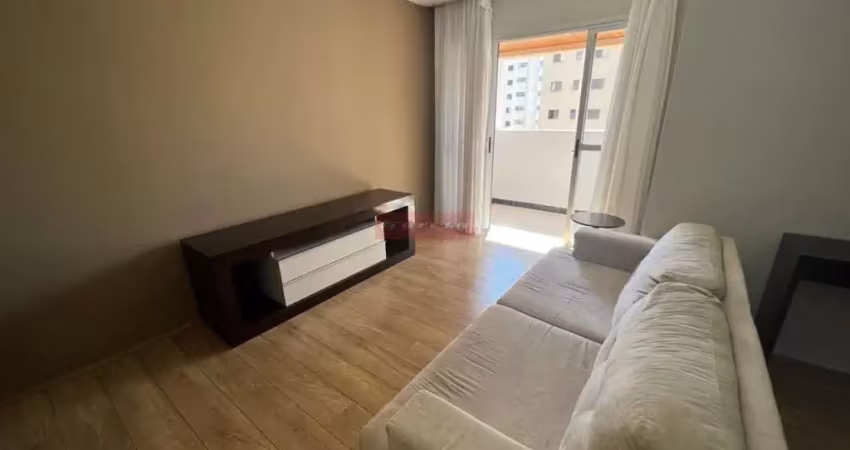 Apartamento com 3 dormitórios, sendo 01 suíte e 02 vagas